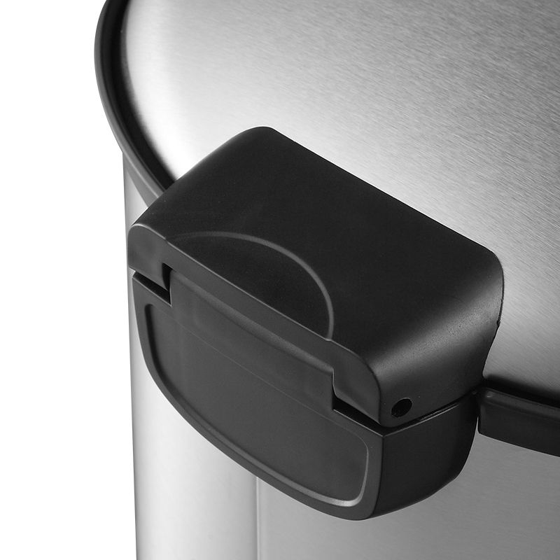 Pedal stainless steel dustbin 12 L oval with soft close lid and finger print proof - Image 3