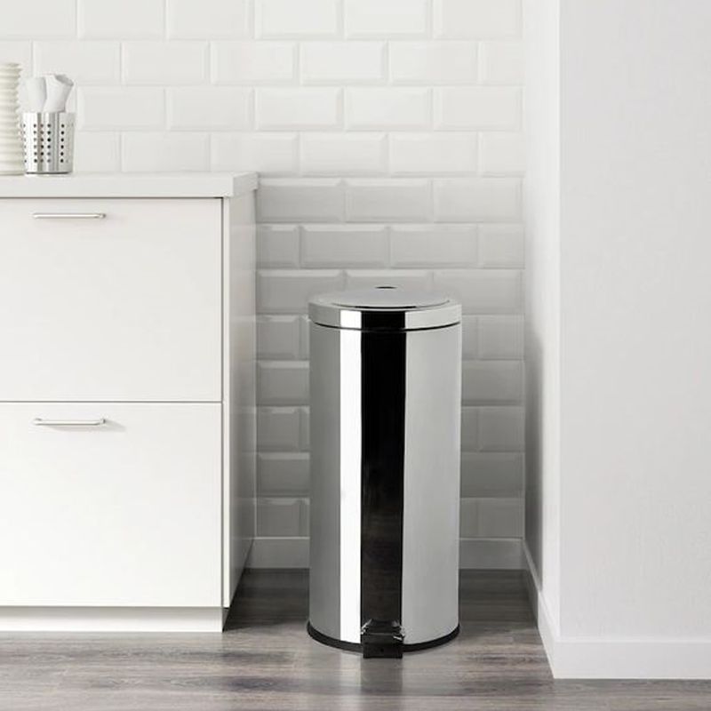 Tyker stainless steel pedal bin 30L with soft close - Image 4