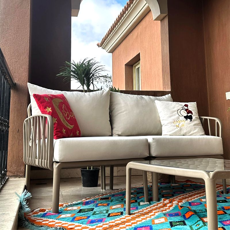 Traverse Set ( Two Seaters Sofa + Two Arm Chairs + Table), Beige X off White - Image 4